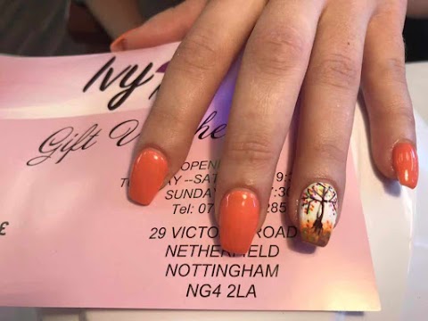 Ivy Nails