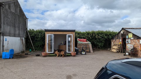 Reed House Kennels