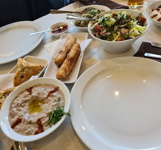 Yara Restaurant