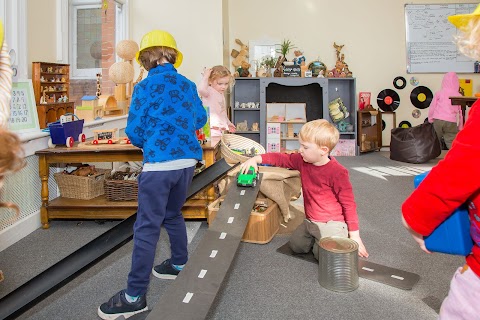 Children's House Day Nursery, Bracknell
