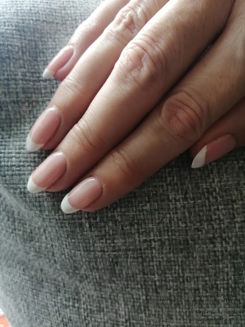 Re:fresh Nail & Beauty Salon- Beauty @ No. 5