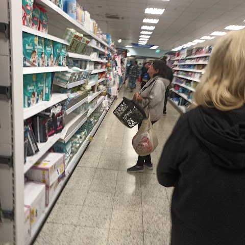 Home Bargains