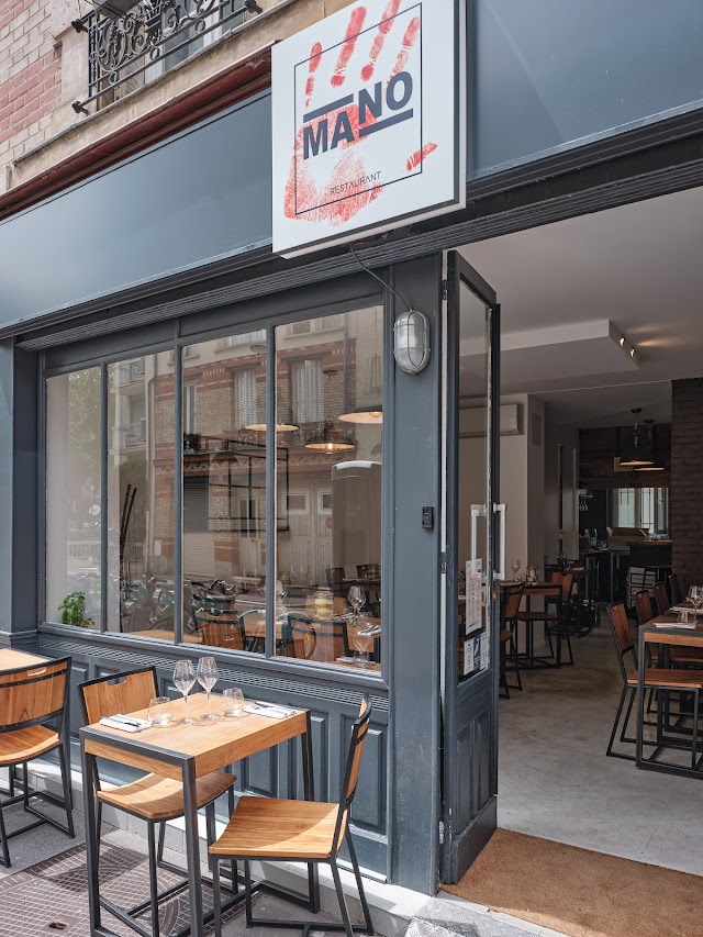 Mano Restaurant par Maximilien Kuzniar
