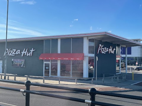 Pizza Hut Restaurants