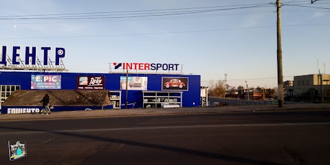 Спортивний магазин Intersport