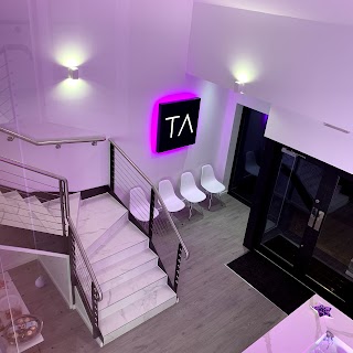 Tan Allure Sunbeds/Tanning Salon (Westhill)