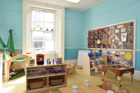 Bright Horizons Epsom Waltham House Day Nursery and Preschool