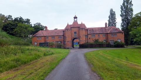 Cholmondeley Castle Gardens