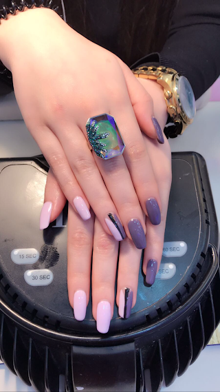 Lan Spa Nails