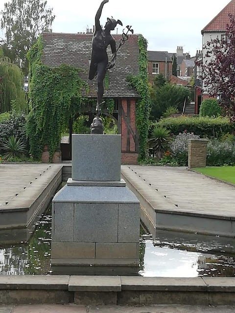 Rowntree Park Reading Cafe