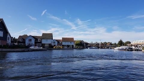 Peninsula Cottages