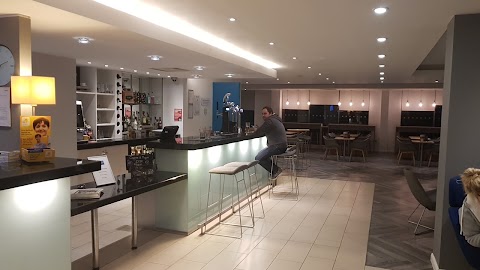 Holiday Inn Express Doncaster Hotel