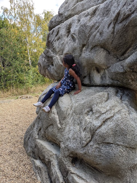 Fairlop Waters Boulder Park