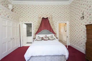 Bath Holiday Rentals - Circus Garden