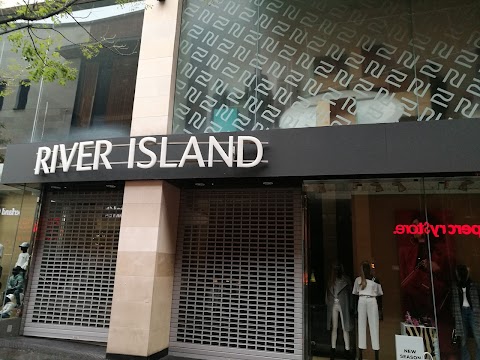 River Island