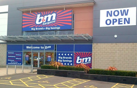 B&M Store