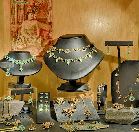 Jantar Jewellery