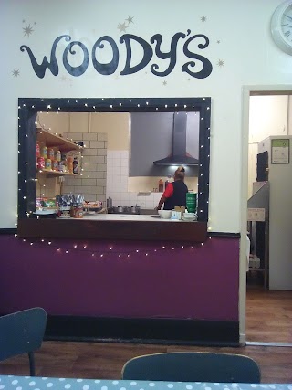 Woody's Cafe