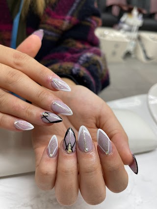 Posh Nails