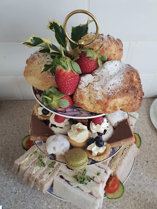 Lynda's cakes and Tearoom