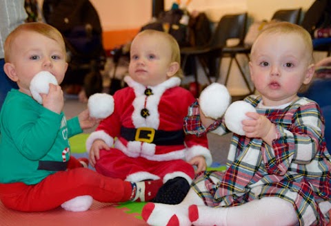 Tots Play Neath - Baby and Toddler Development classes