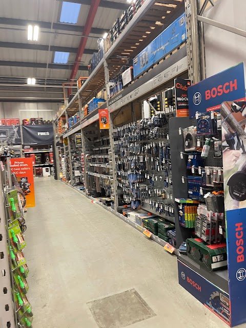 B&Q Pontypridd