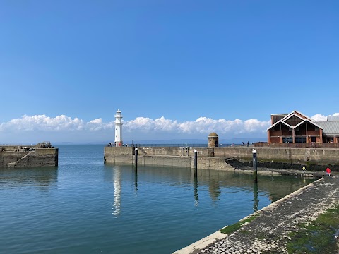 Newhaven Lighthouse