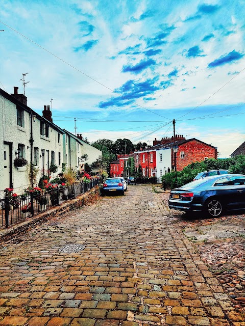 The Crown, Heaton Mersey