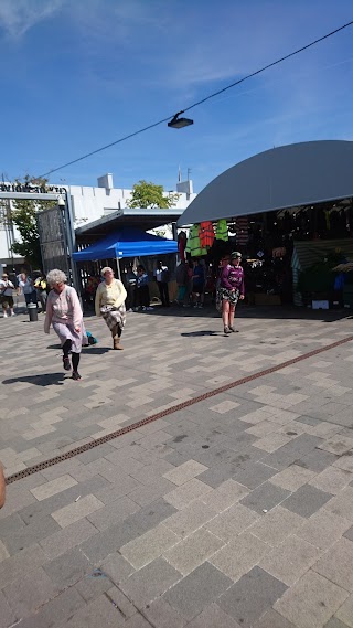 Local Market Wolverhampton