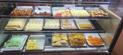 Yaadgaar Sweets and Restaurant
