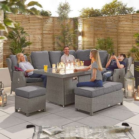 Blakesley’s ONLINE STORE Rattan Garden Furniture Store