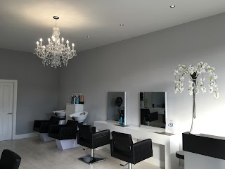 Kissa Hairdressers