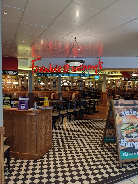 Frankie & Benny's