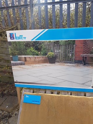 Warrington Landscapes Centre Ltd