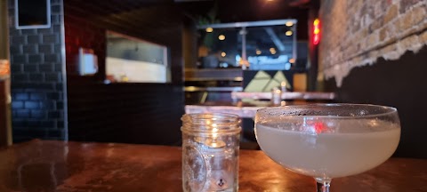 SIXTY/FOUR Cocktail Bar