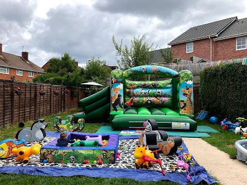 Binky Bounce Bouncy castle hire in Cardiff