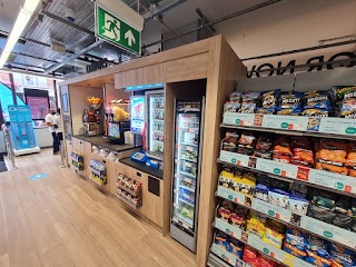 Co-op Food - London - Baker Street Station