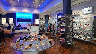 SKECHERS Retail