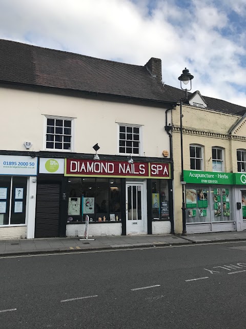 Diamond Nails Salon