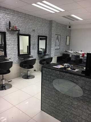 T&co Hair & Beauty