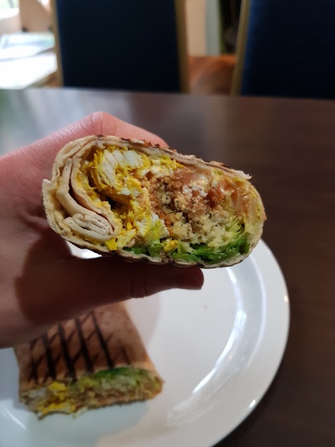 Africano Wrap Place