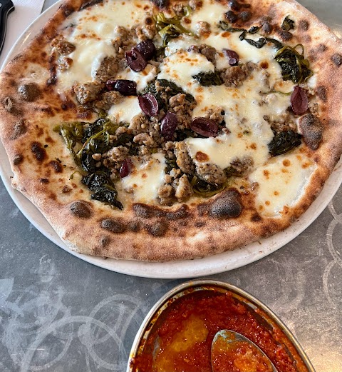 Santa Maria Pizzeria Fitzrovia