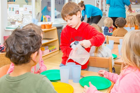 Nature's Nursery and Forest School Ascot