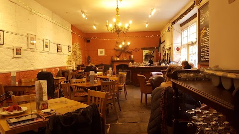 The Snug Restaurant & Cafe