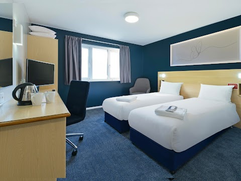 Travelodge Swansea Central