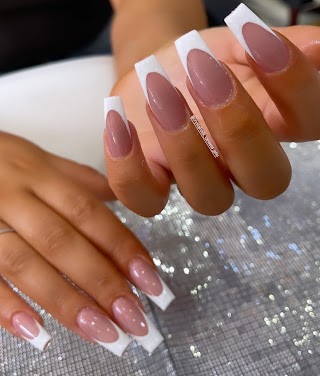 Crystal Nails spa