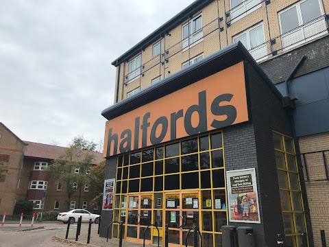 Halfords - Sutton