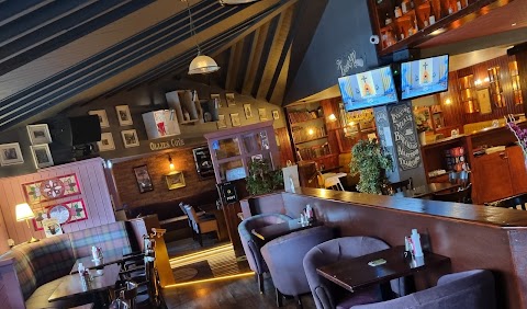 Ollie's Bar & Lounge Sandyford