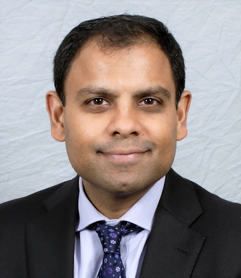 Dr Gautam Kulkarni