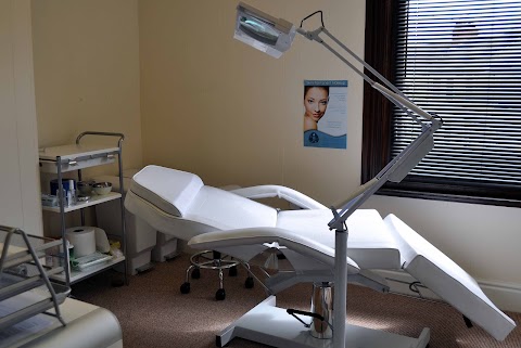 Redeem Microblading and Tattoo removal clinic